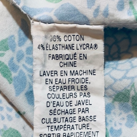 L.L. Bean Blue and Green Floral Long Sleeve Button Down Shirt Women Medium - Picture 6 of 7